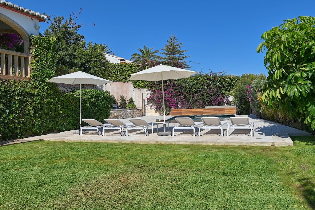 Bonita Stay - B Light