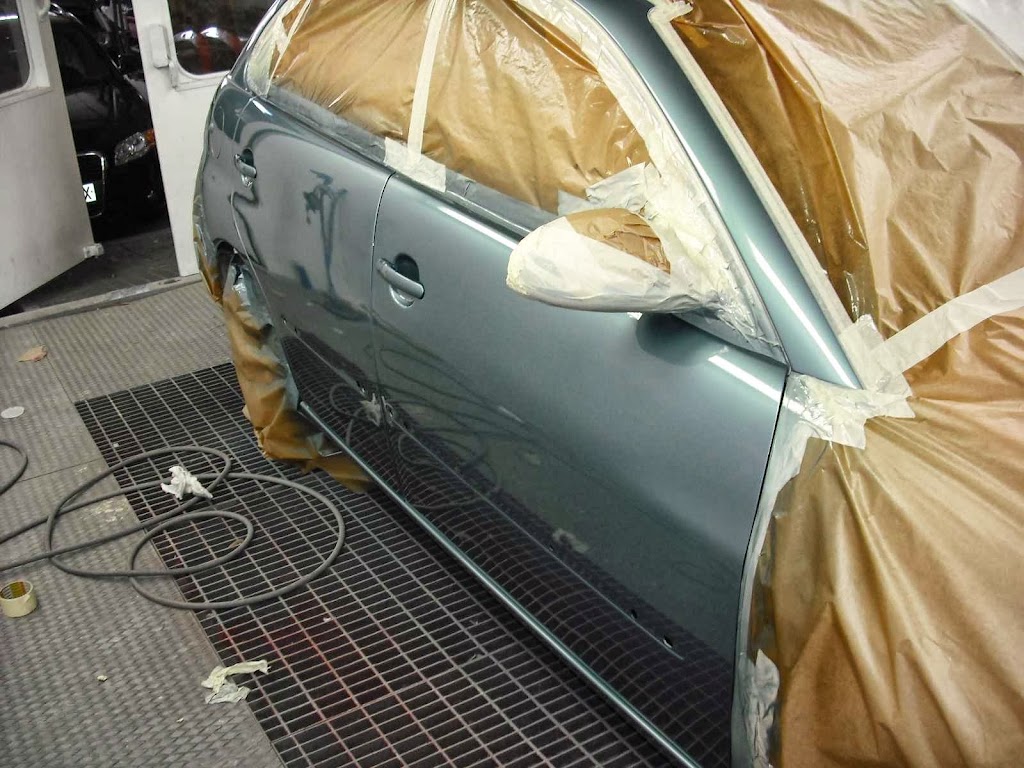 JAVICAR CHAPA & PINTURA, S.L. — Del propietario