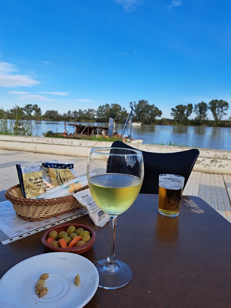 Restaurante Sevruga — Comida y bebida