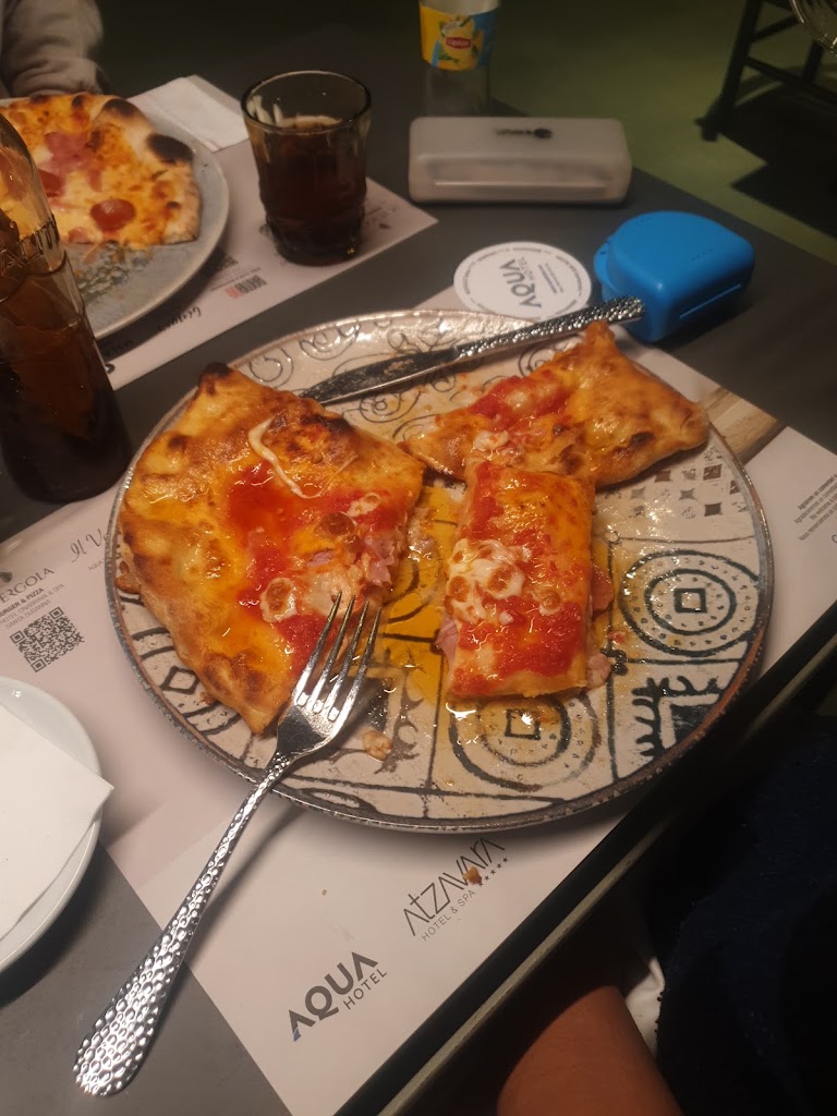 MALA PEKORA — Pizza
