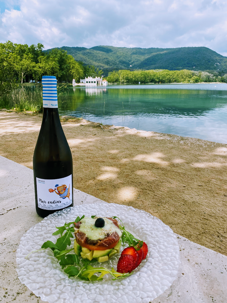 Restaurant La Carpa de l'Estany — Comida y bebida