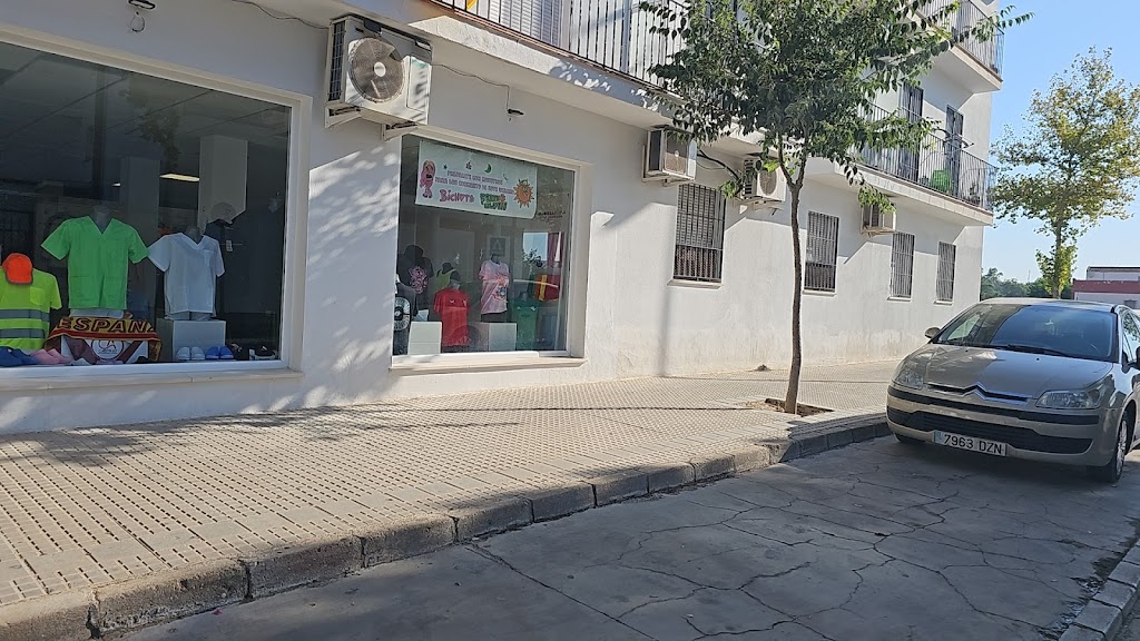 Castillo ropa deportiva y laboral en Ecija
