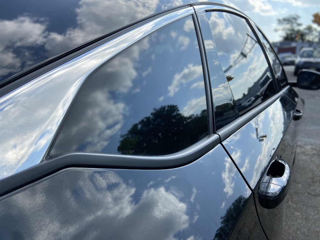 1st Class Auto Glass and Mirror Corp. in Ridgewood