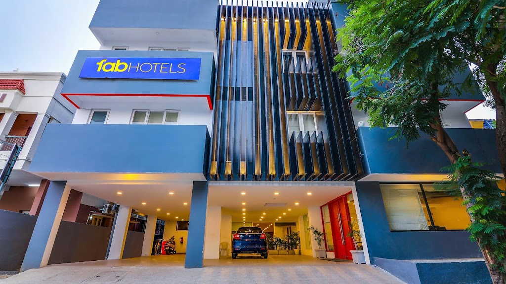 Fabhotel Welcome Inn