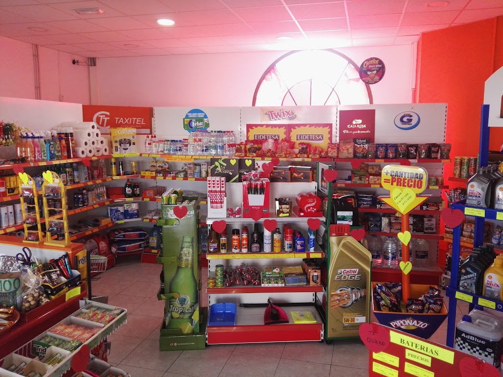 Estacion de servicio Cepsa — Interior