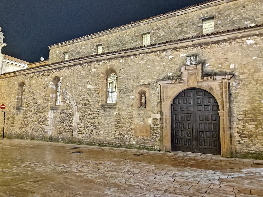 Iglesia de San Tirso el Real