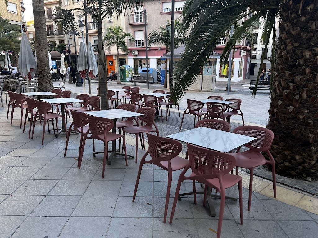 Cafeteria -Bar Nota 22