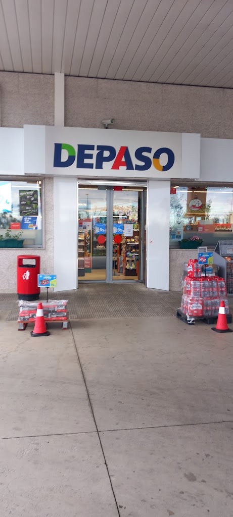 Gasolinera Cepsa — Exterior