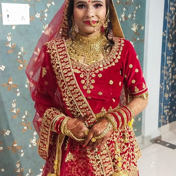 Ar Beauty Salon And Academy