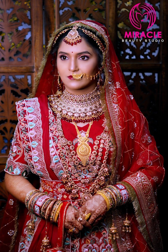 Miracle Beauty Parlour And Academy