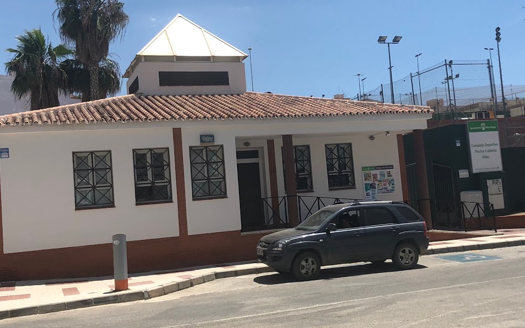 Piscina Cubierta de Velez-Malaga