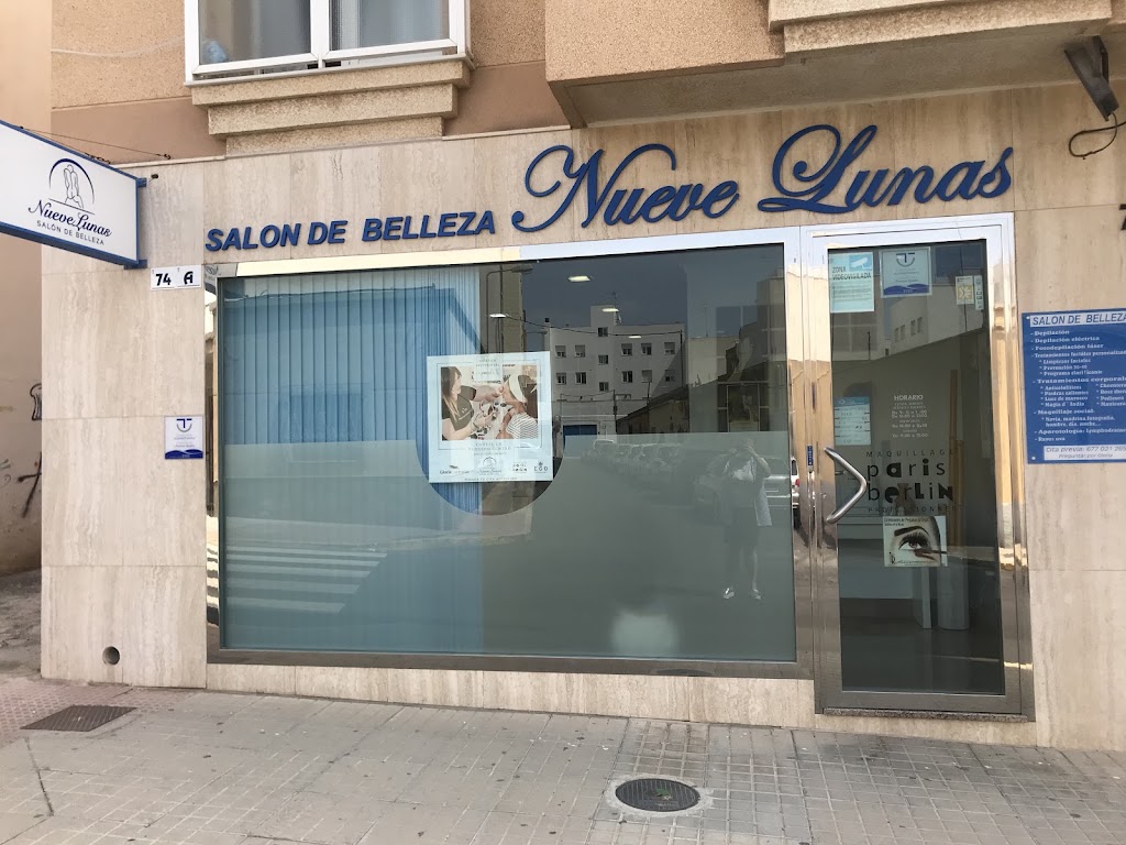 Salon de Belleza Nueve Lunas — Exterior