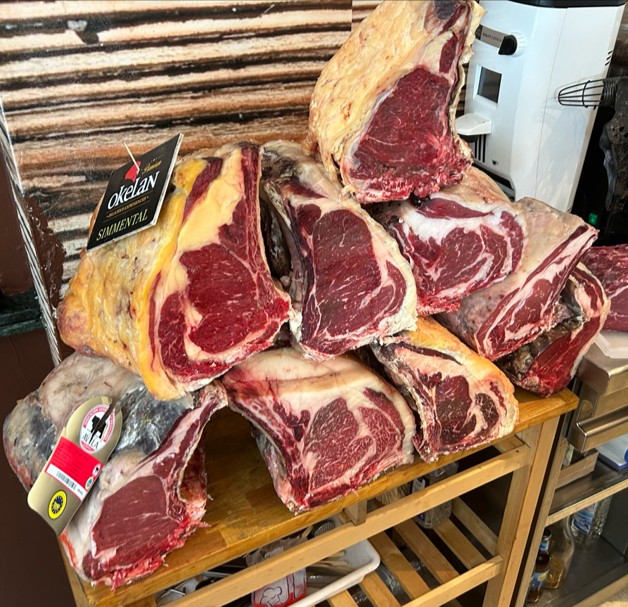 Mojos y brasas de Sergio — Comida y bebida