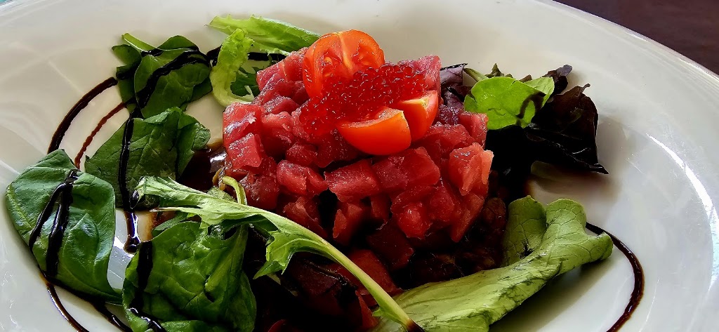 Restaurante El Roqueo — Comida y bebida