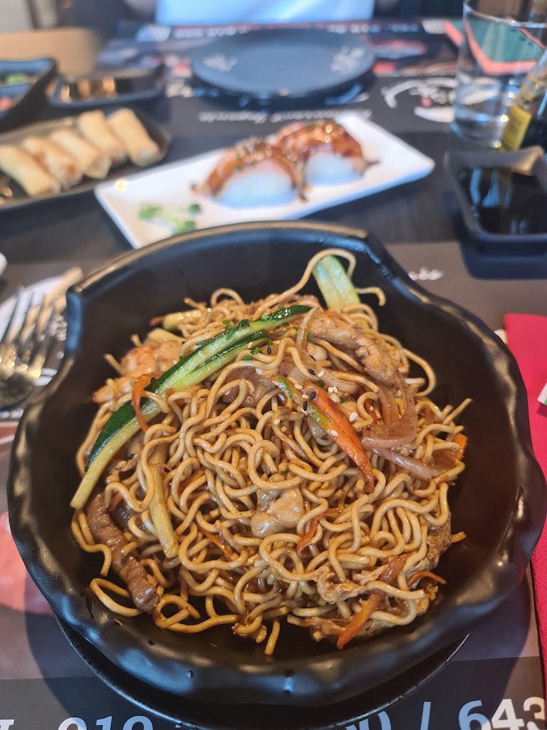 TAO HEUNG — Comida y bebida