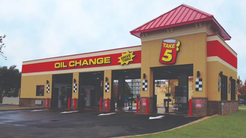 Take 5 Oil Change in Live Oak