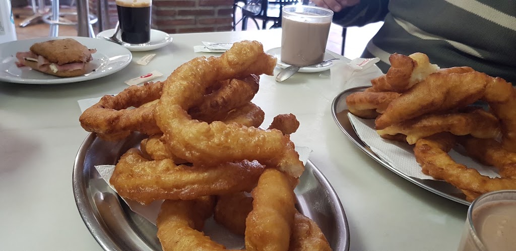 Bar Miguel — Comida y bebida
