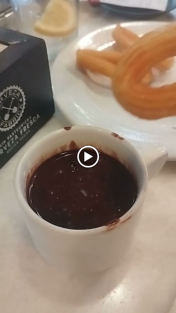 Cafe Calenda — Videos