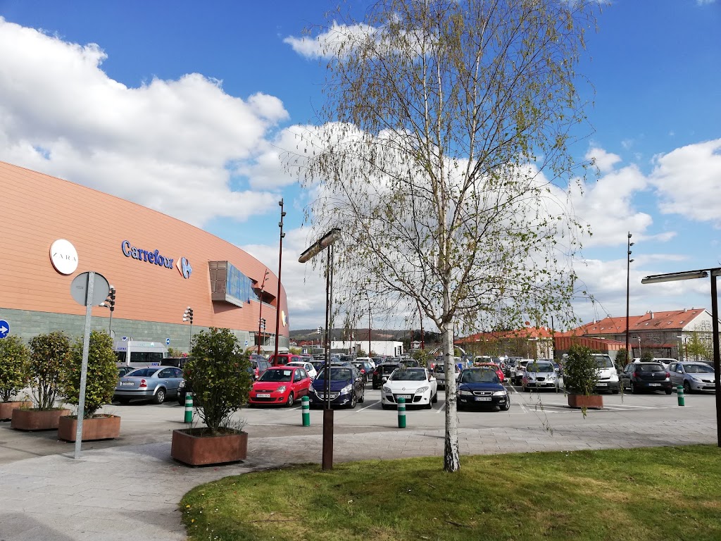 Aparcamiento publico CC As Cancelas