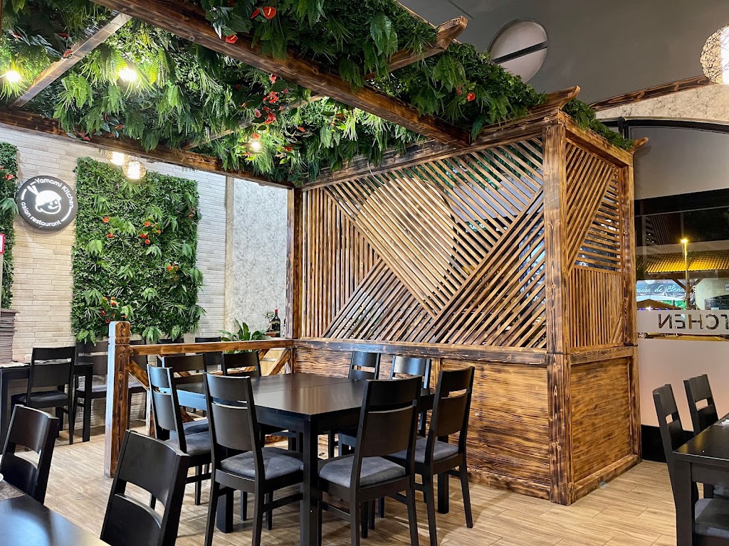 Yamami kitchen — Ambiente