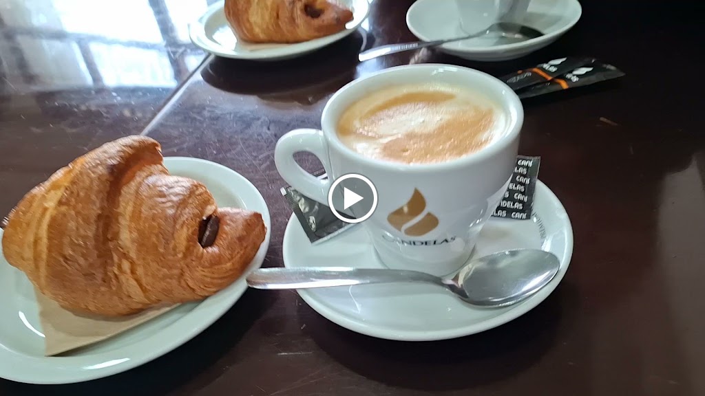 El Vienes - Cafeteria — Videos