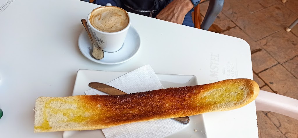 Panaderia-Cafeteria El Capricho