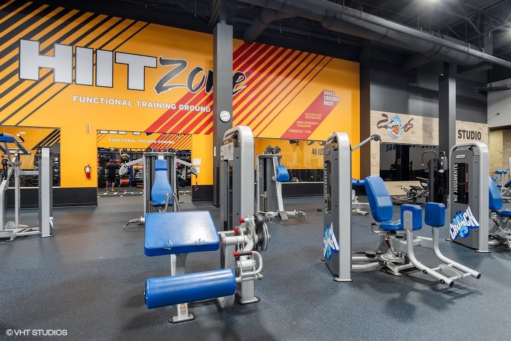  Crunch Fitness - Stuart