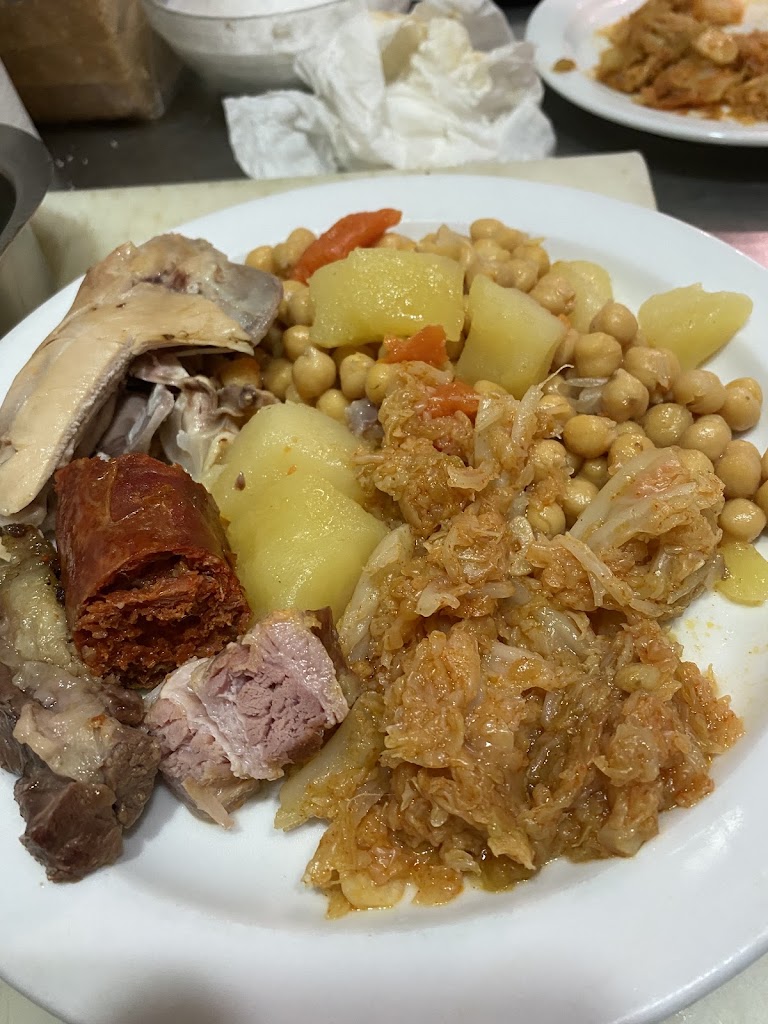 Bar Tinin — Comida y bebida
