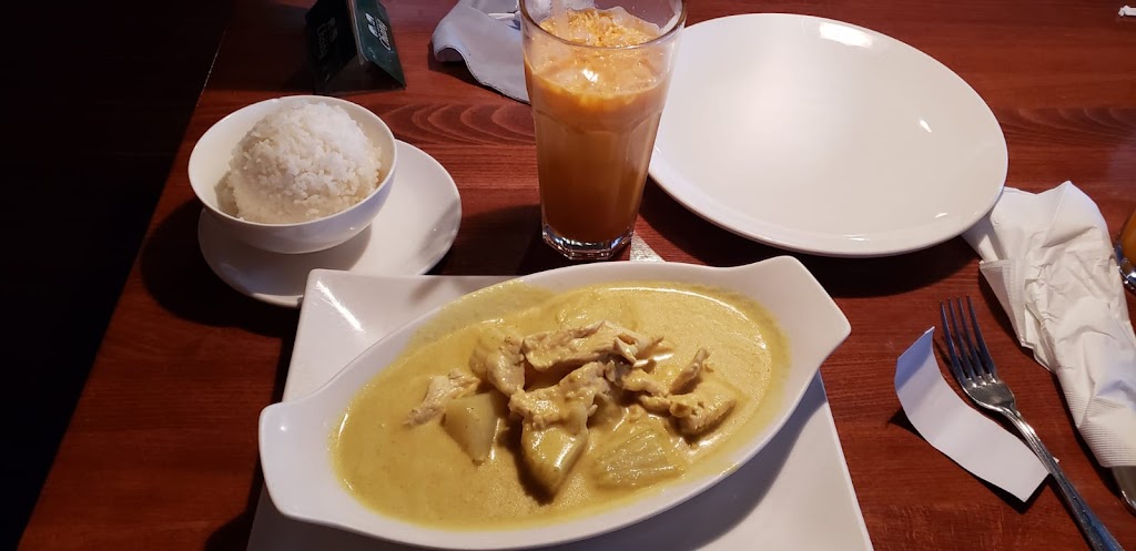 Pin Kaow Thai Restaurant Rainbow