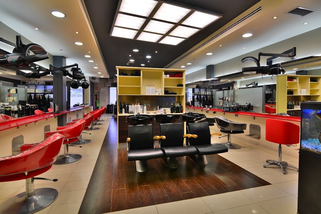 Peluqueria Corto Y Largo — Interior