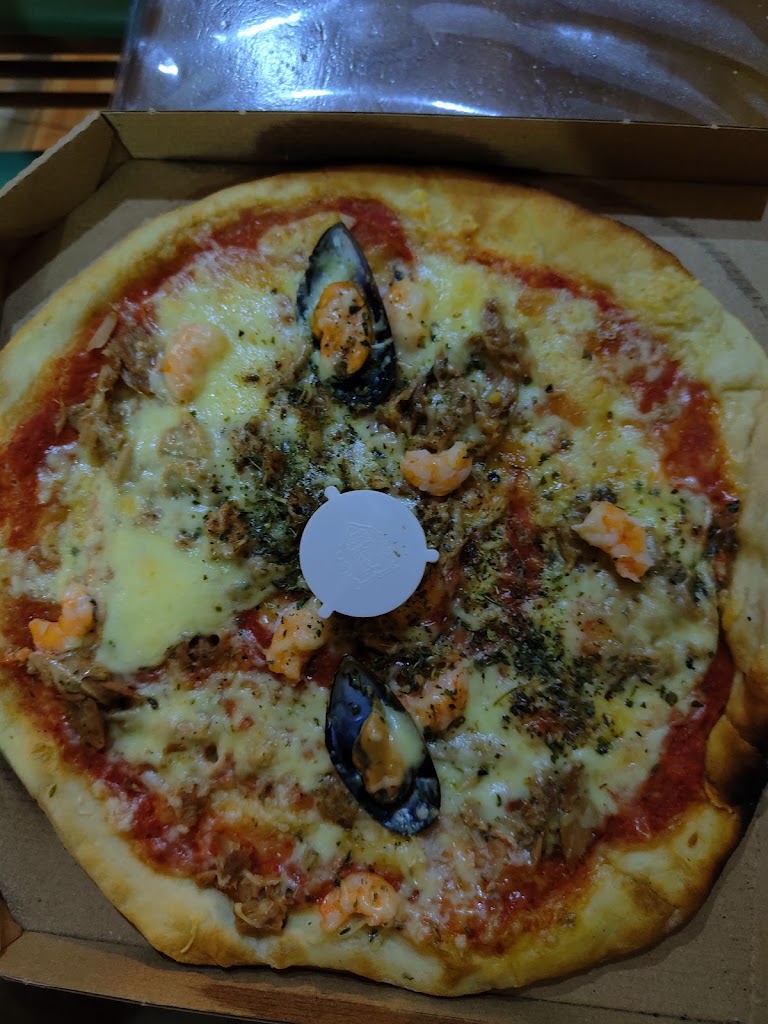 Roller Pizza — Pizza