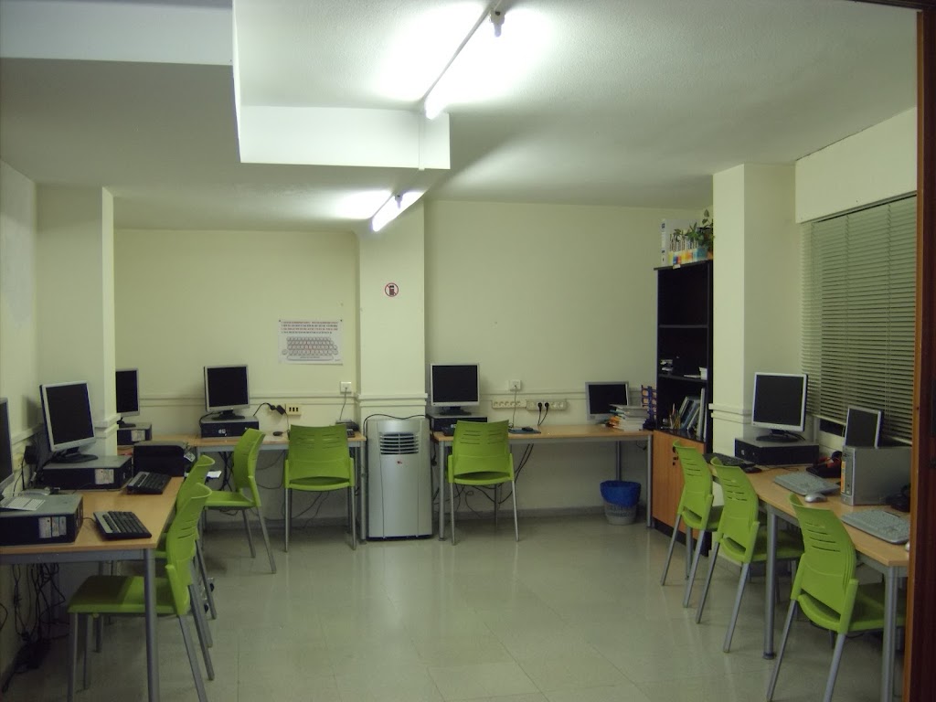 Academia Studi Tecles