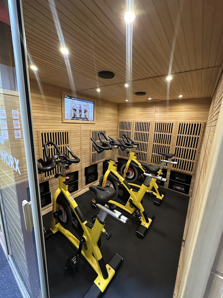  HOTWORX - Indianapolis, IN -Castleton