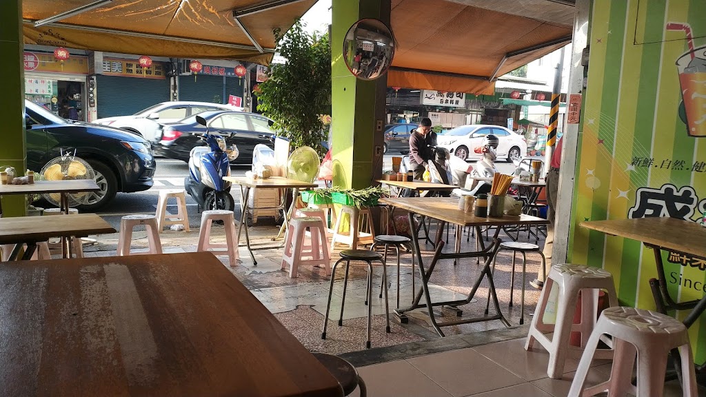 阿和肉燥飯 的照片