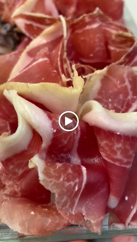 El Pernilet — Videos