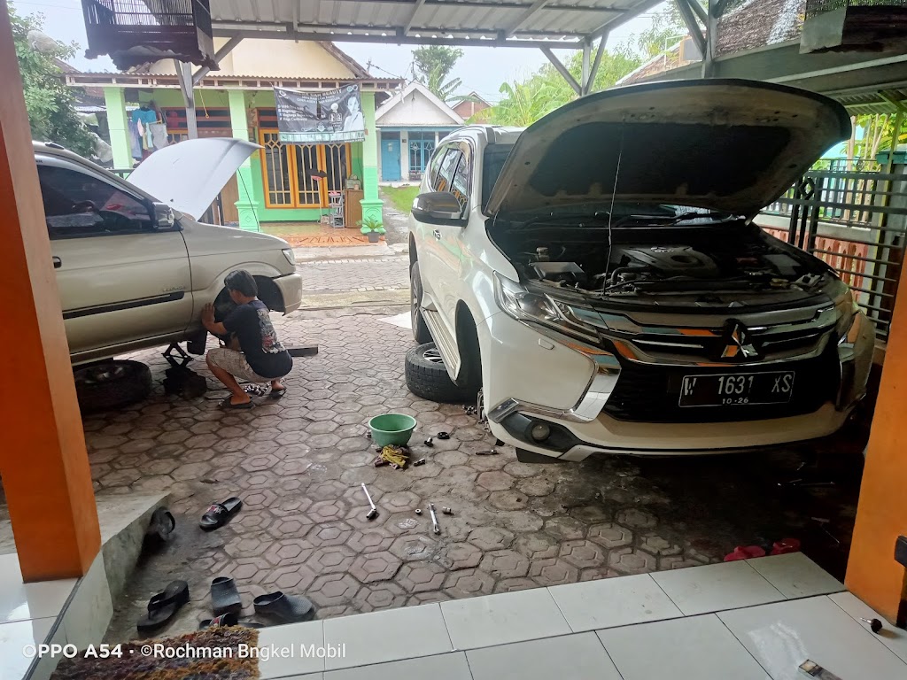 Bengkel mobil rochman