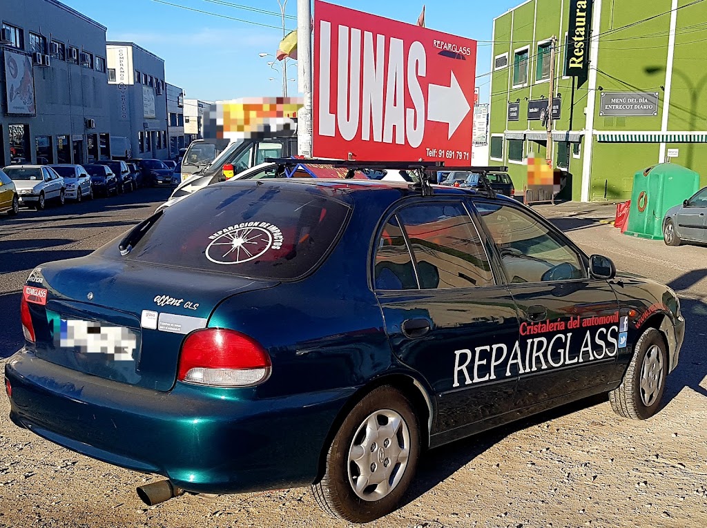 Glass Talleres Repairglass, S.L. — Del propietario