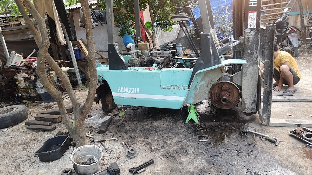 BENGKEL MOBIL 24 JAM