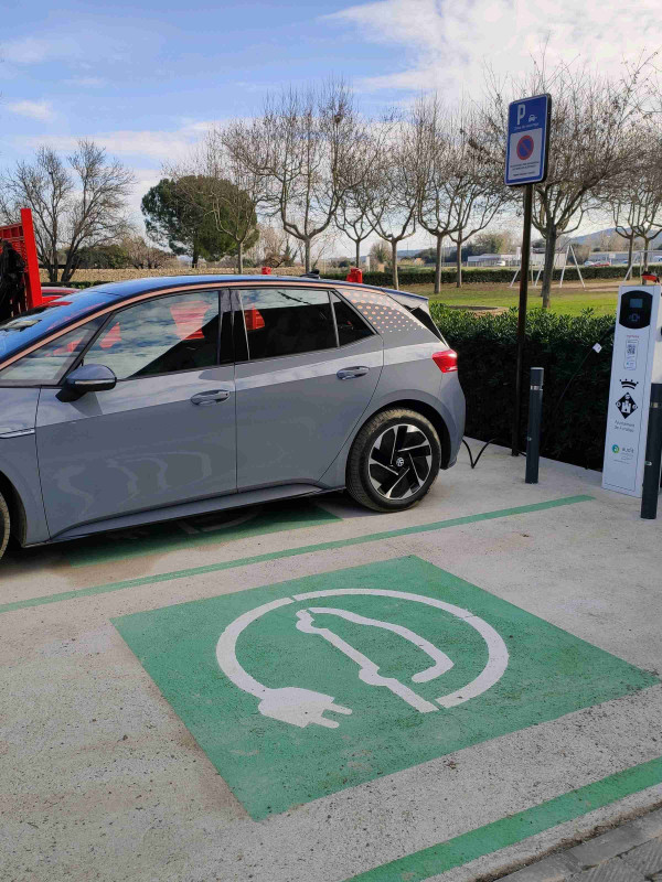Estacion de carga de vehiculos electricos