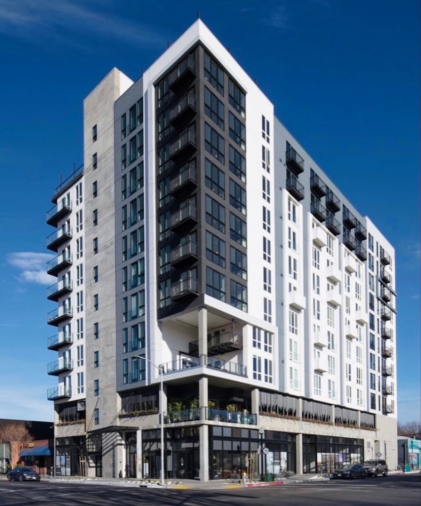  InstaPhysique (Midtown Sacramento)