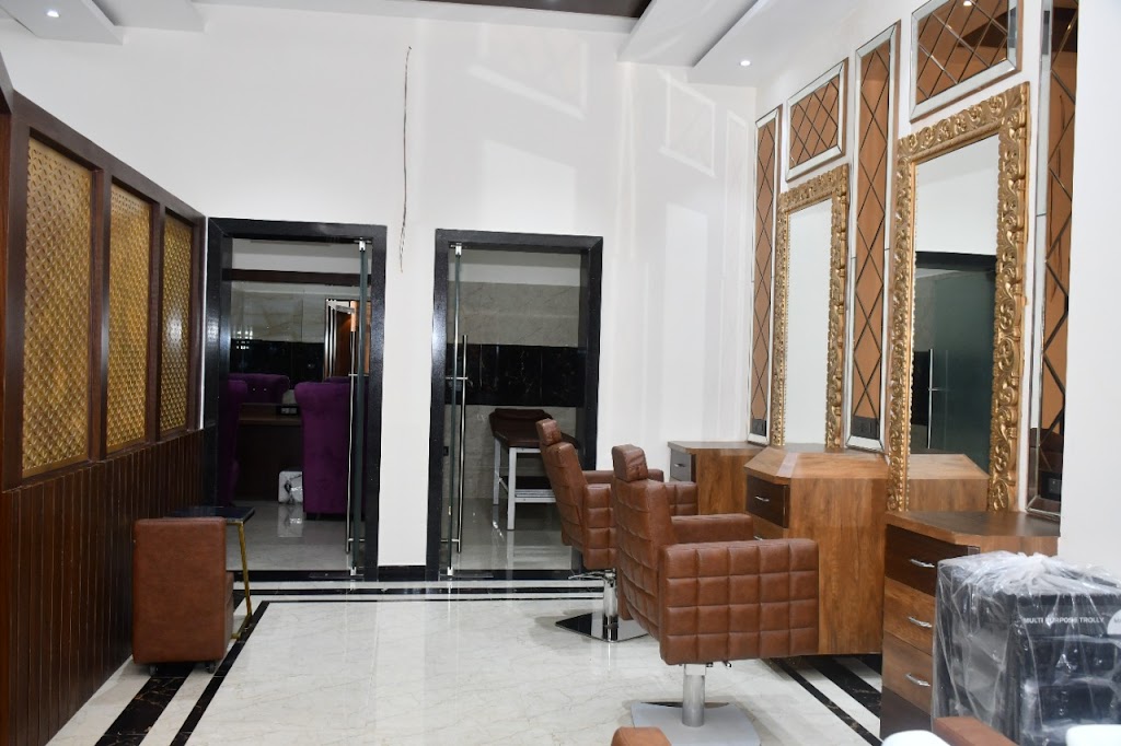 Bobby Brown The Beauty Salon