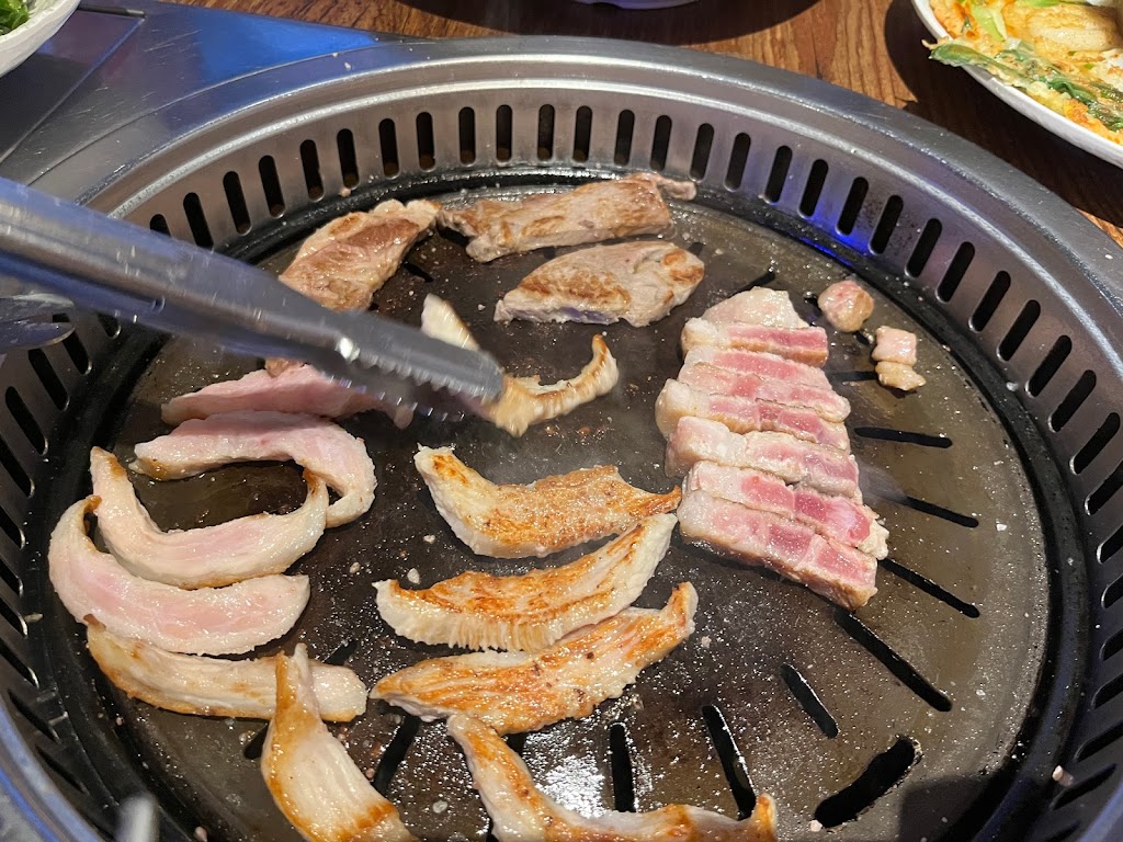 豚花돈꽃韓式料理 的照片