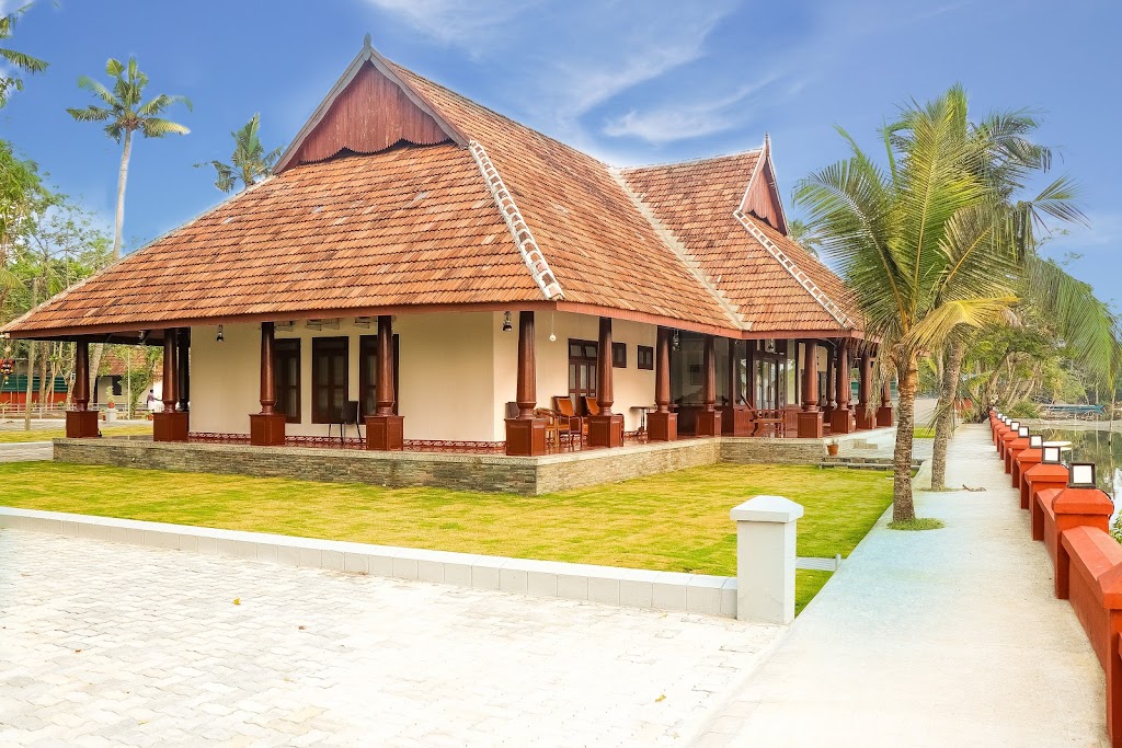 Ats Alleppey Old Lake House Bar