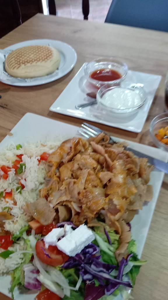 MIAN HOUSE — Comida y bebida