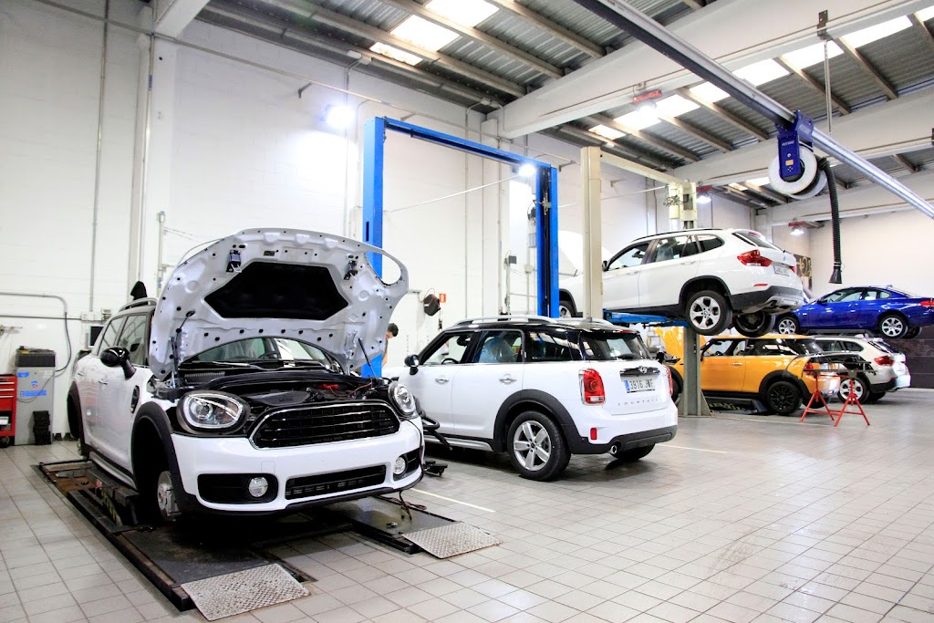 Taller mecanic BMW y MINI Oliva Motor Girona - Olot