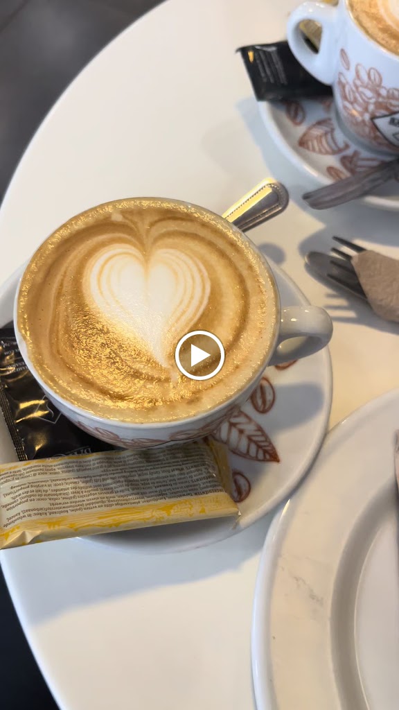 Unic mes que Cafe — Comida y bebida