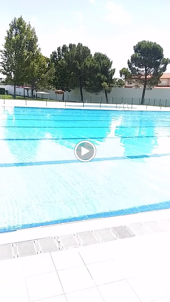 Piscina Publica Municipal — Videos
