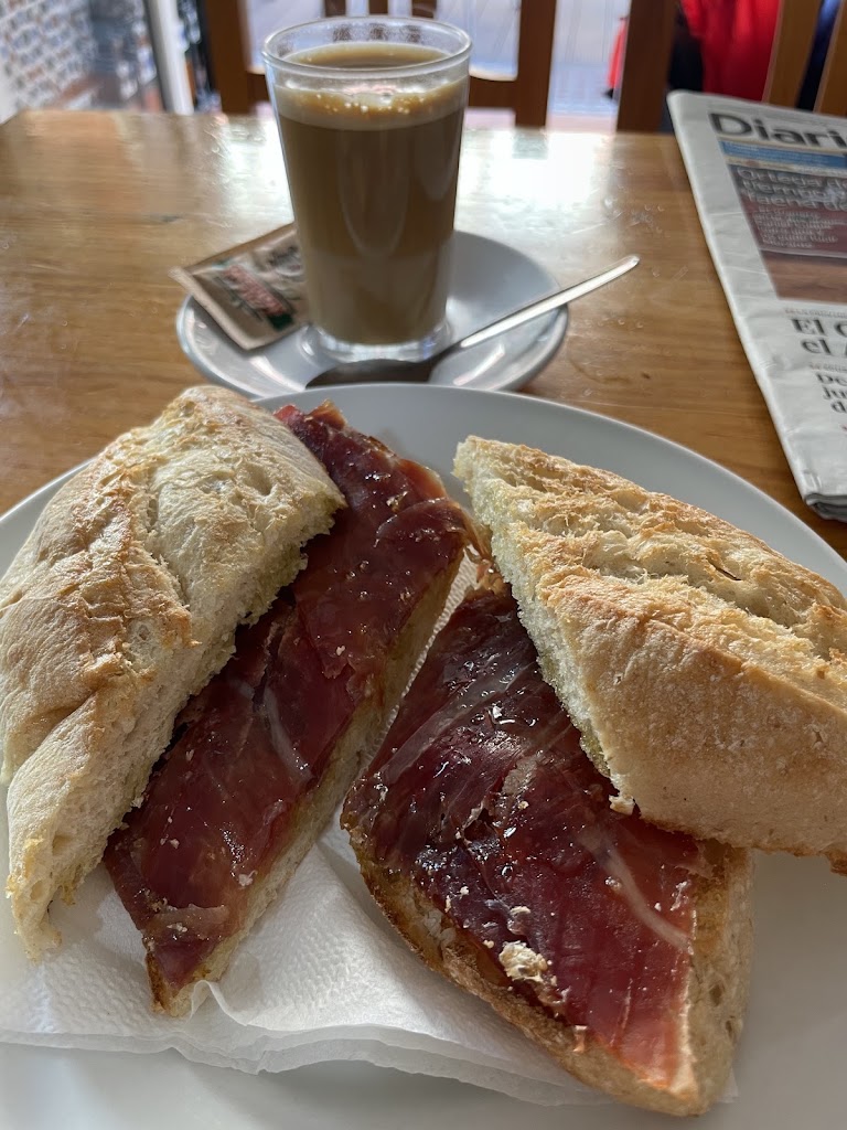 Meson La Moguela — Jamon