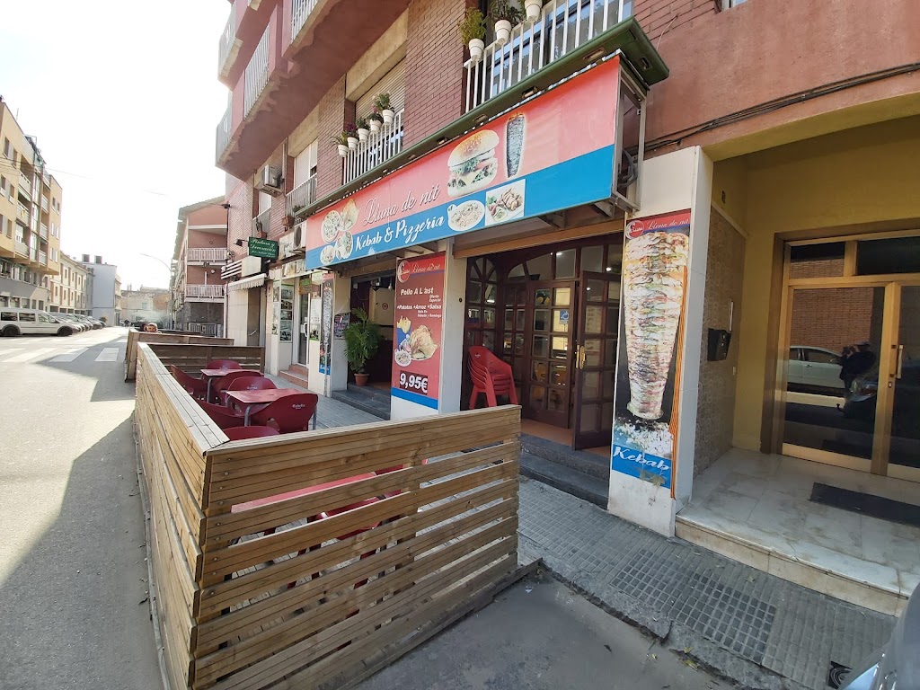 Kebab and pizzeria- Lluna de Nit