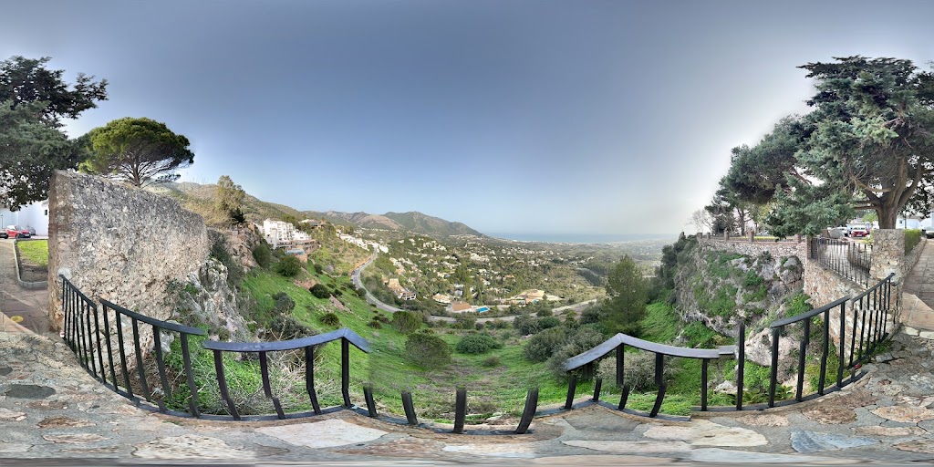 Paseo de la Muralla — Street View y 360deg